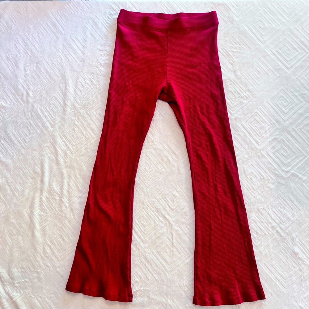 ***💲BOGO💲*** PINK Ribbed flare legging